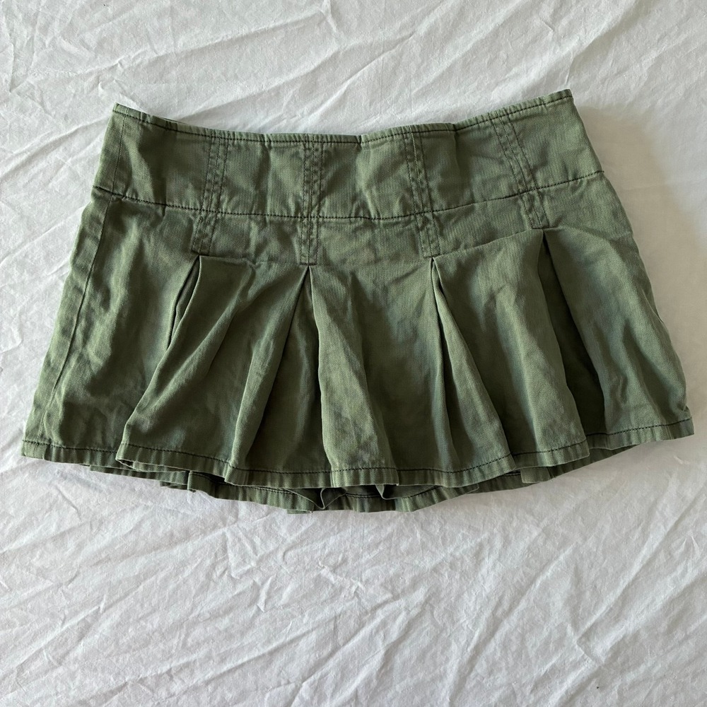 Garage Pleated Mini Skort Olive Green Cotton Size Medium